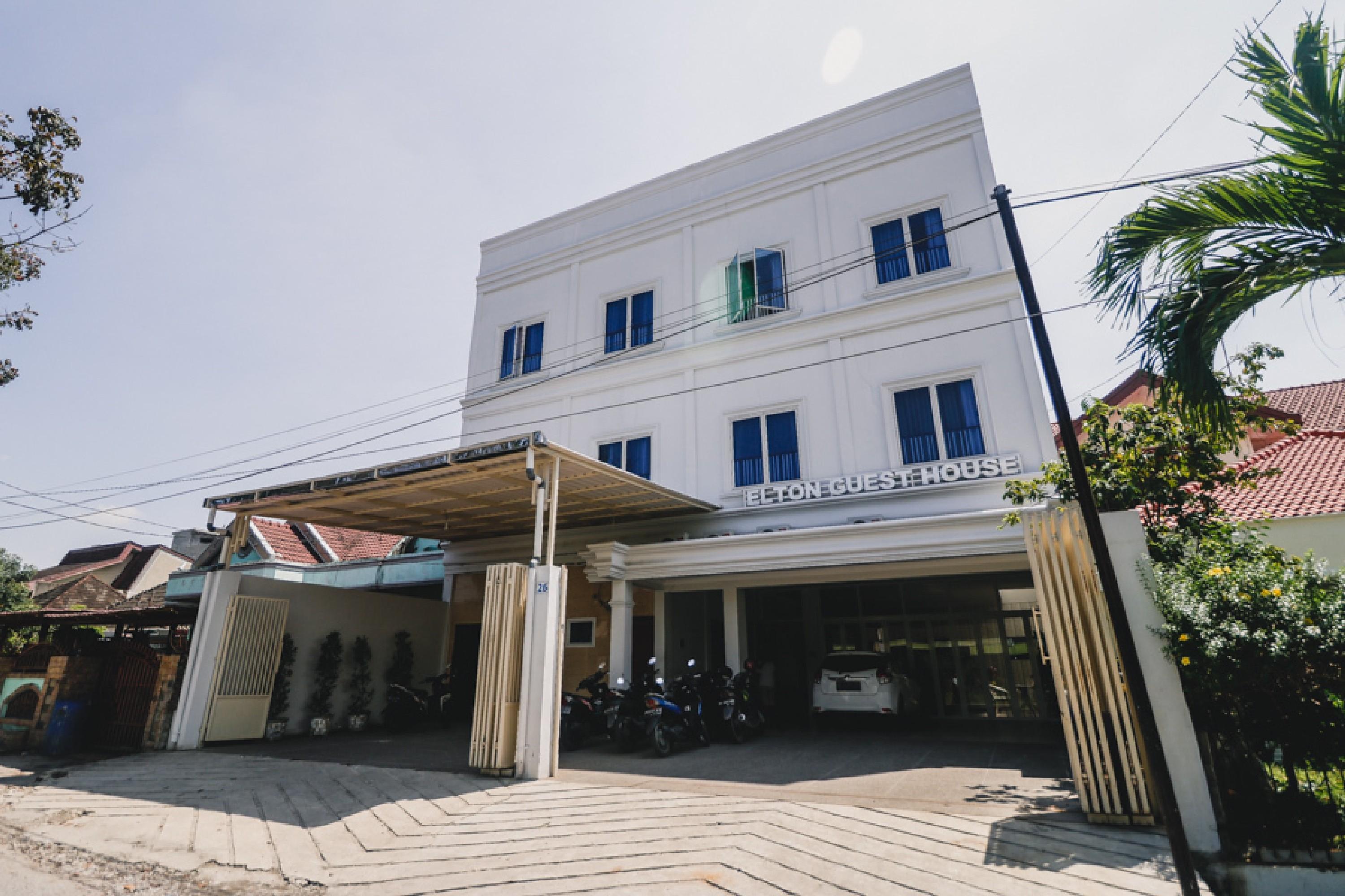 Reddoorz Near Hermes Place Polonia Medan Eksteriør bilde
